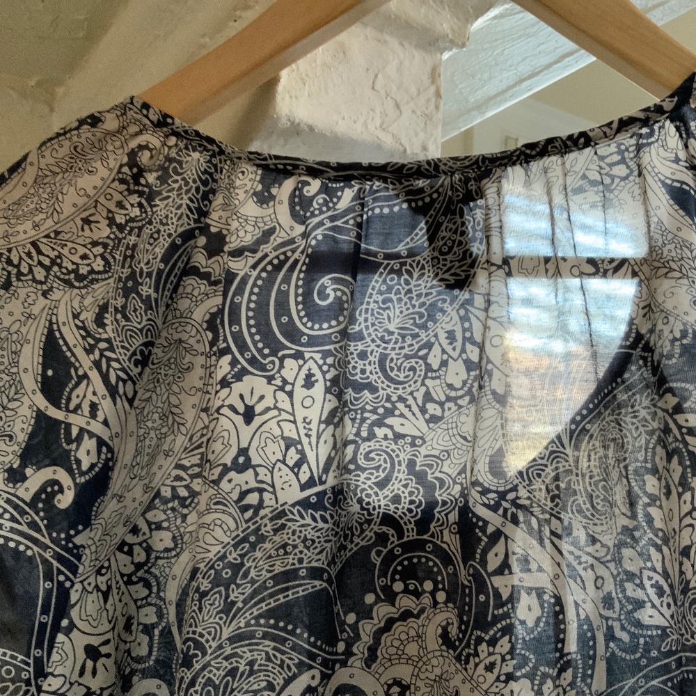 Banana Republic Silk & Cotton Top - Picture 5 of 5
